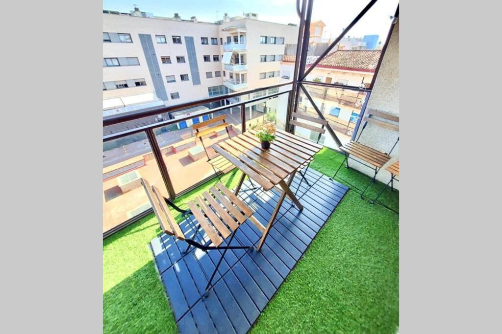 Centrico Atico En Torredembarra Con Parking. Apartment Exterior photo